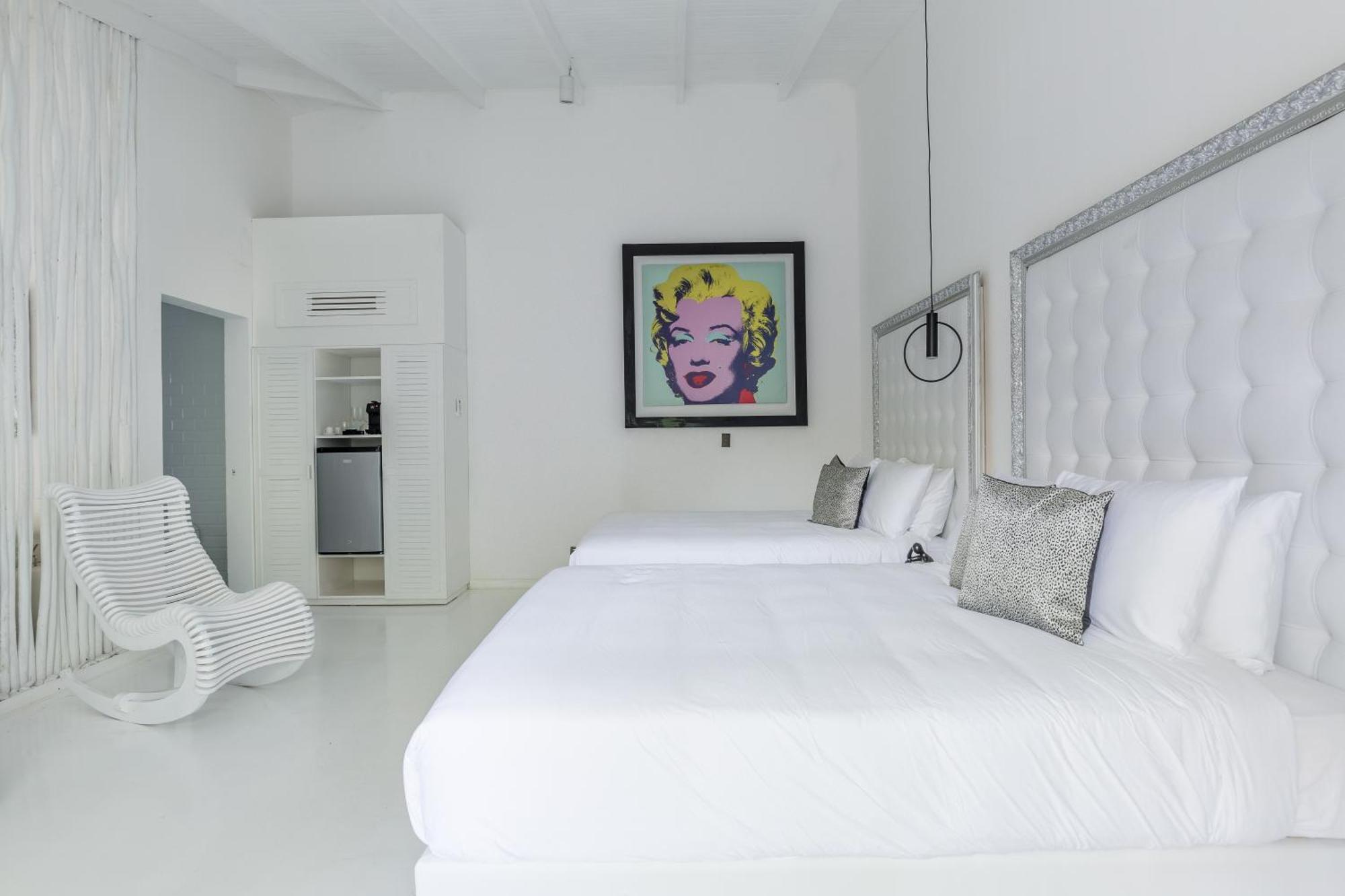 Gigi Brown Beachfront Santa Teresa Malpais Bilik gambar