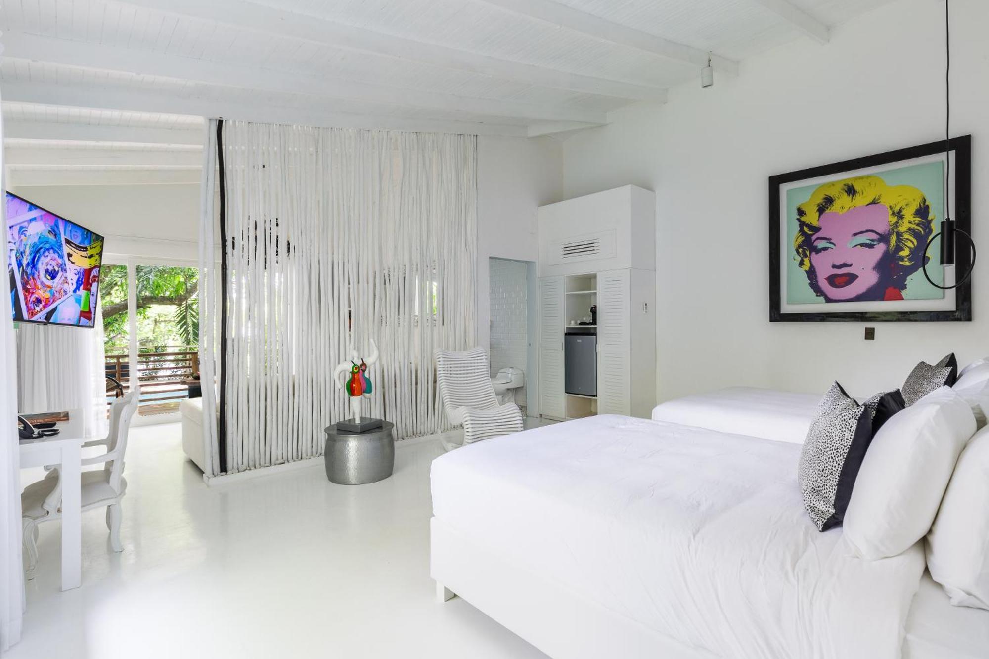 Gigi Brown Beachfront Santa Teresa Malpais Bilik gambar